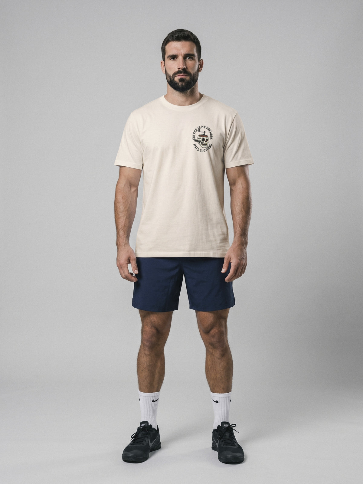 Coffee Is My Prework - Regular Fit · Natural · modelo chico · frente