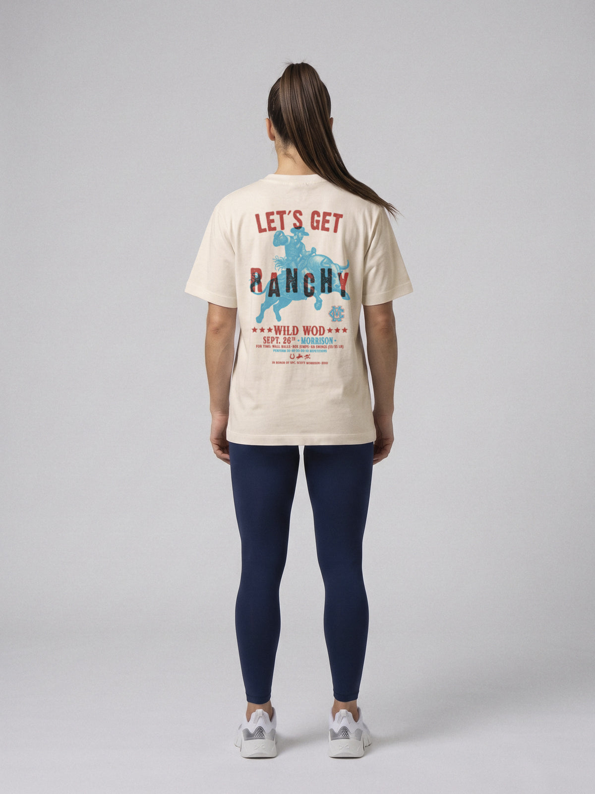 Let´s Get Ranchy - Oversize · Natural · modelo chica · espalda