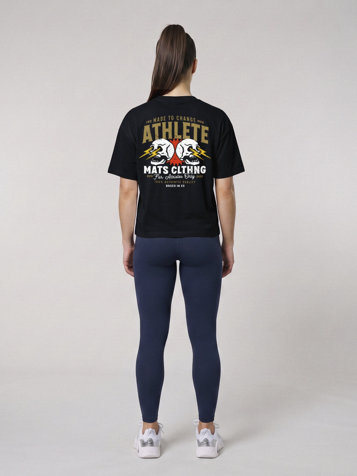 Mats Athlete - Made To Change - Boxy Fit · Negro · modelo chica · espalda