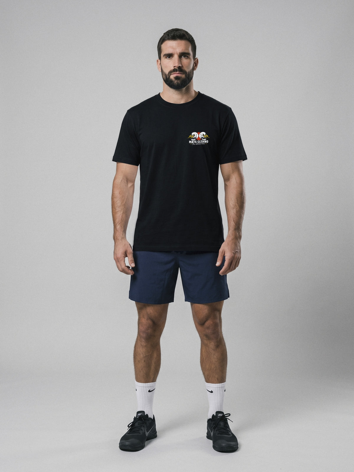 Mats Athlete - Made To Change - Regular Fit · Negro · modelo chico · frente